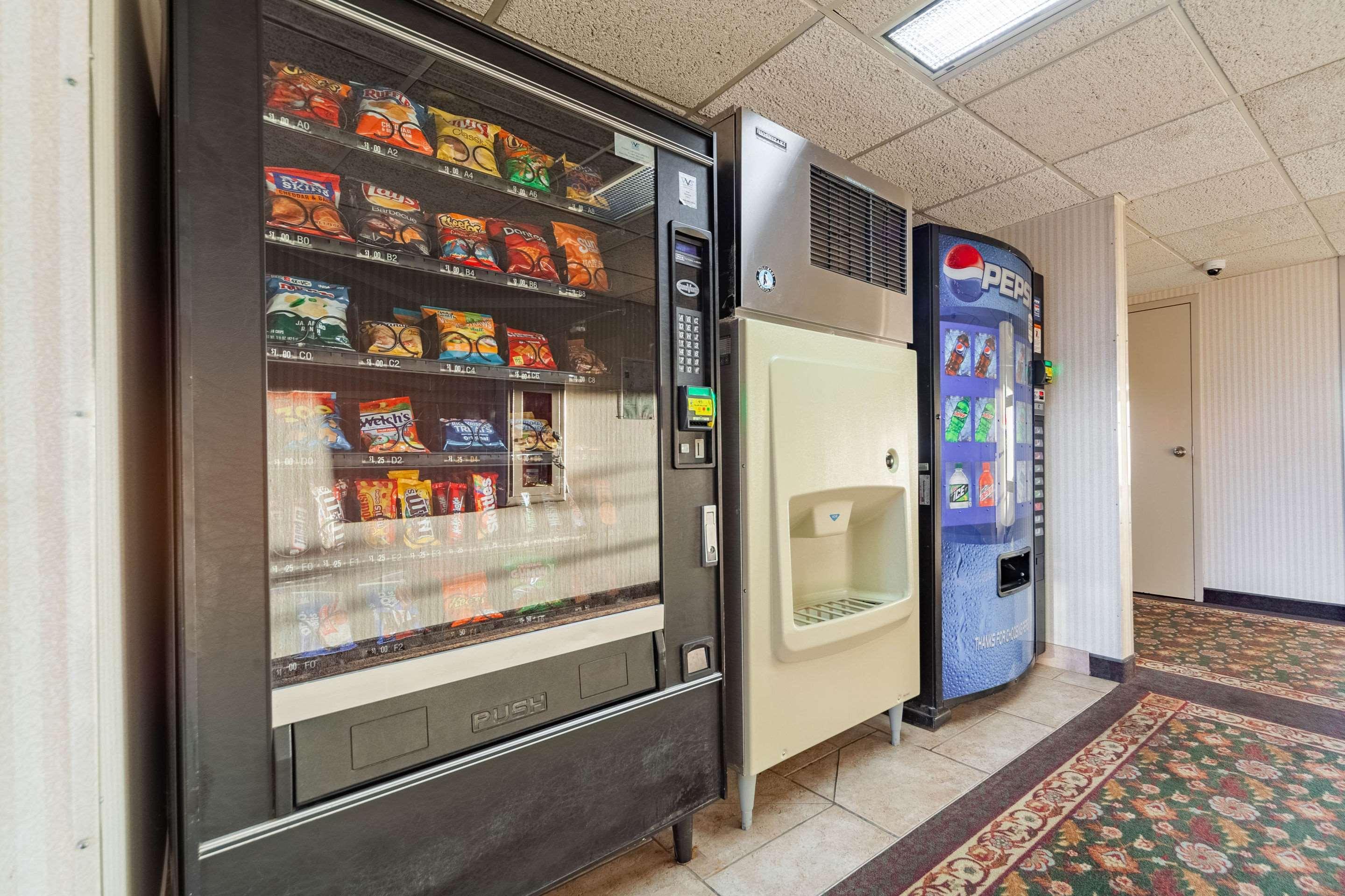 Quality Inn And Conference Center I-80 Grand Island Doniphan Экстерьер фото