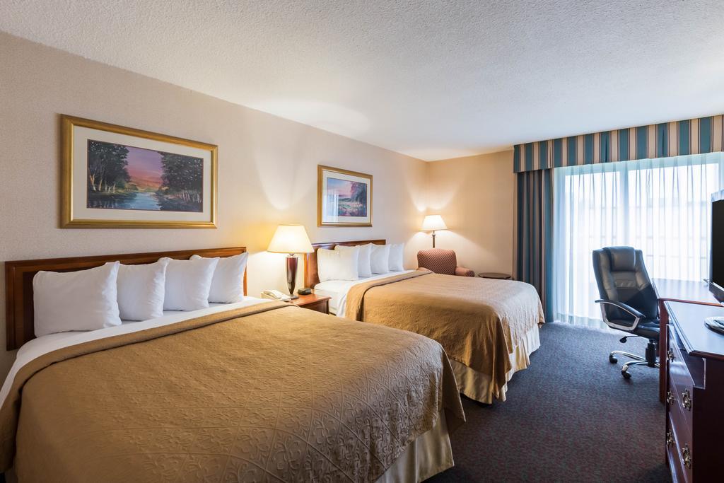 Quality Inn And Conference Center I-80 Grand Island Doniphan Экстерьер фото
