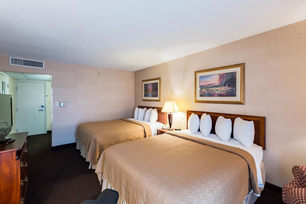 Quality Inn And Conference Center I-80 Grand Island Doniphan Экстерьер фото